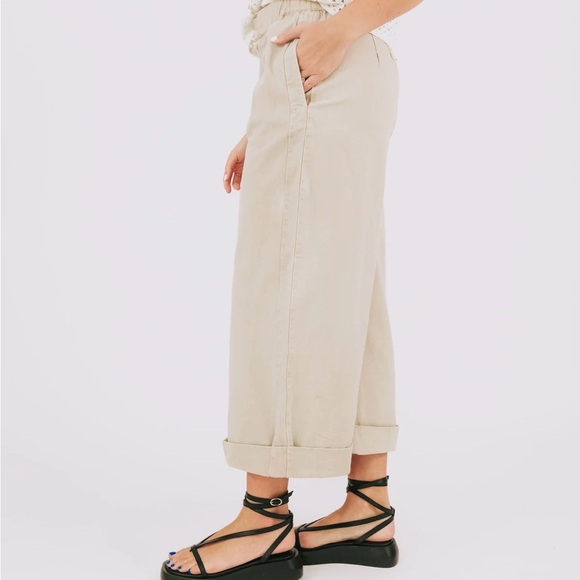 Free People Wide-Leg After Love Cuff  Cropped Pant in Sandshell Size Large - Picture 3 of 14